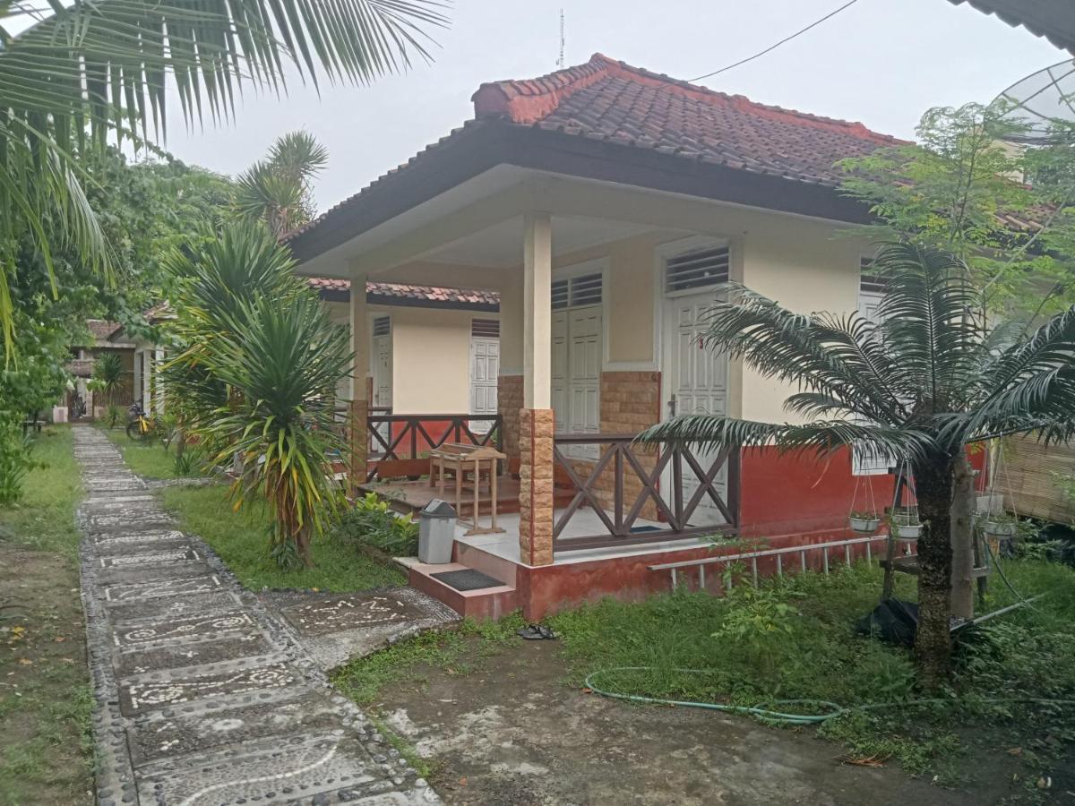 Homestay Lucu 2 Gili Trawangan Exteriör bild