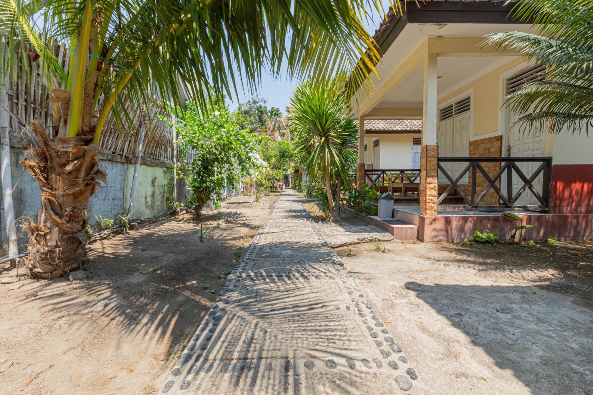 Homestay Lucu 2 Gili Trawangan Exteriör bild